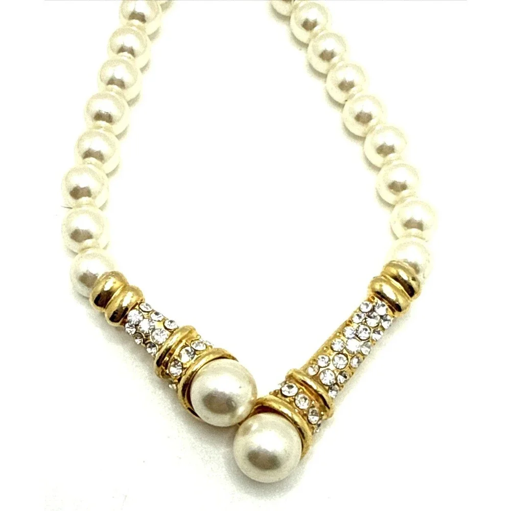Faux Pearl Rhinestone Choker Necklace Gold Tone Statement 18